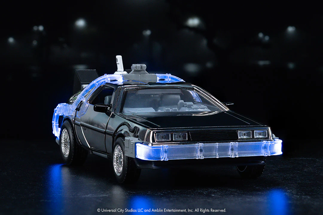 Back to the Future Time Machine, 1:24 Scale Vehicle (Chrome Exclusive) - Image 17