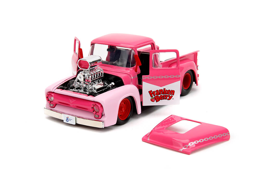 General Mills, Franken Berry & 1956 Ford F-100, 1:24 Scale Vehicle & 2.75" Figure - Image 9