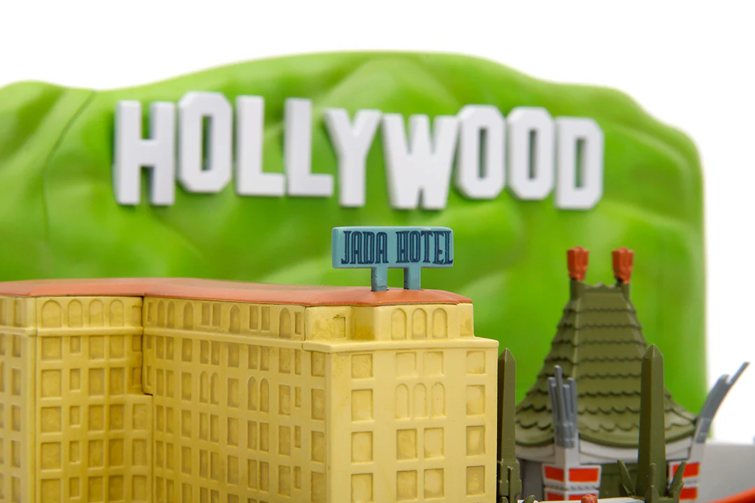 Hollywood 100 Featuring the Hollywood Walk of Fame Nano Scene w/ 1.65" 1958 Cadillac Series 62 and Tour Bus Die-Cast Vehicles - Image 10