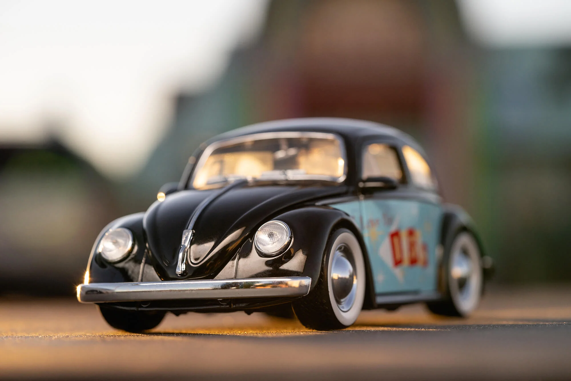 I Love The...50's 1959 Volkswagen Beetle 1:24 Scale Vehicle - Image 9