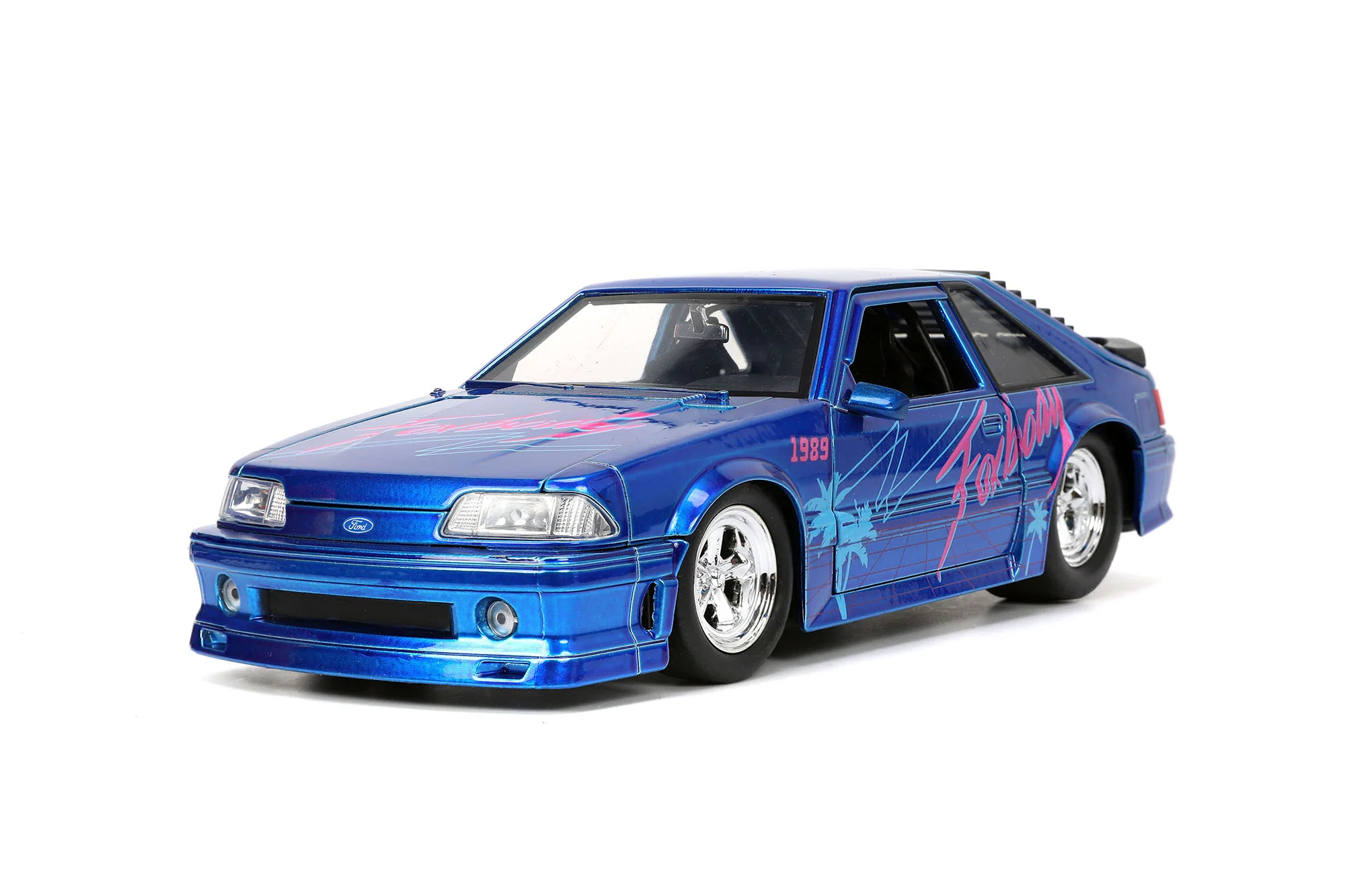 I Love The...80's 1989 Ford Mustang GT 1:24 Scale Vehicle - Image 4