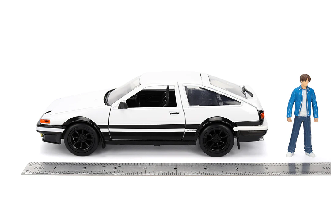 Initial D Toyota Trueno AE-86 & Takumi, 1:24 Scale Vehicle and 2.75" Die-Cast Figure - Image 15