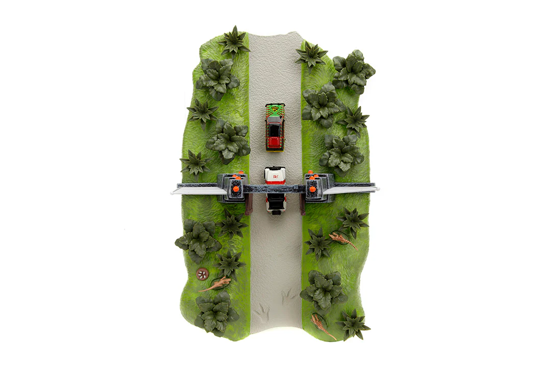 Jurassic Park Nano Scene w/ 1.65" Jeep Wrangler and Ford Explorer Vehicles - Image 8