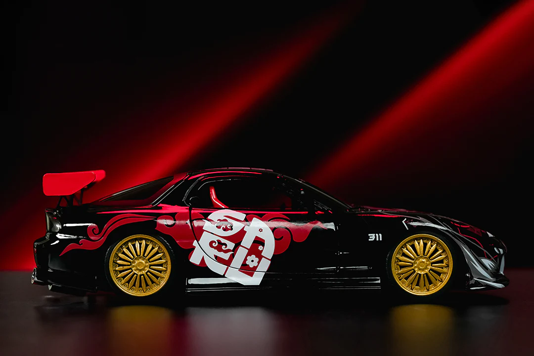 Lab Monkeys, Saru & 1993 Mazda RX-7, 1:24 Scale Vehicle & 2.75” Figure - Image 15