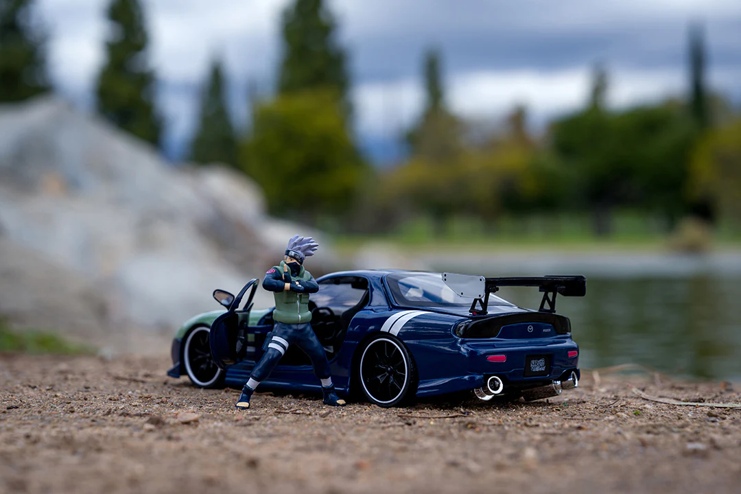 NARUTO SHIPPUDEN, Kakashi & 1993 Mazda RX-7, 1:24 Scale Vehicle & 2.75" Figure - Image 13