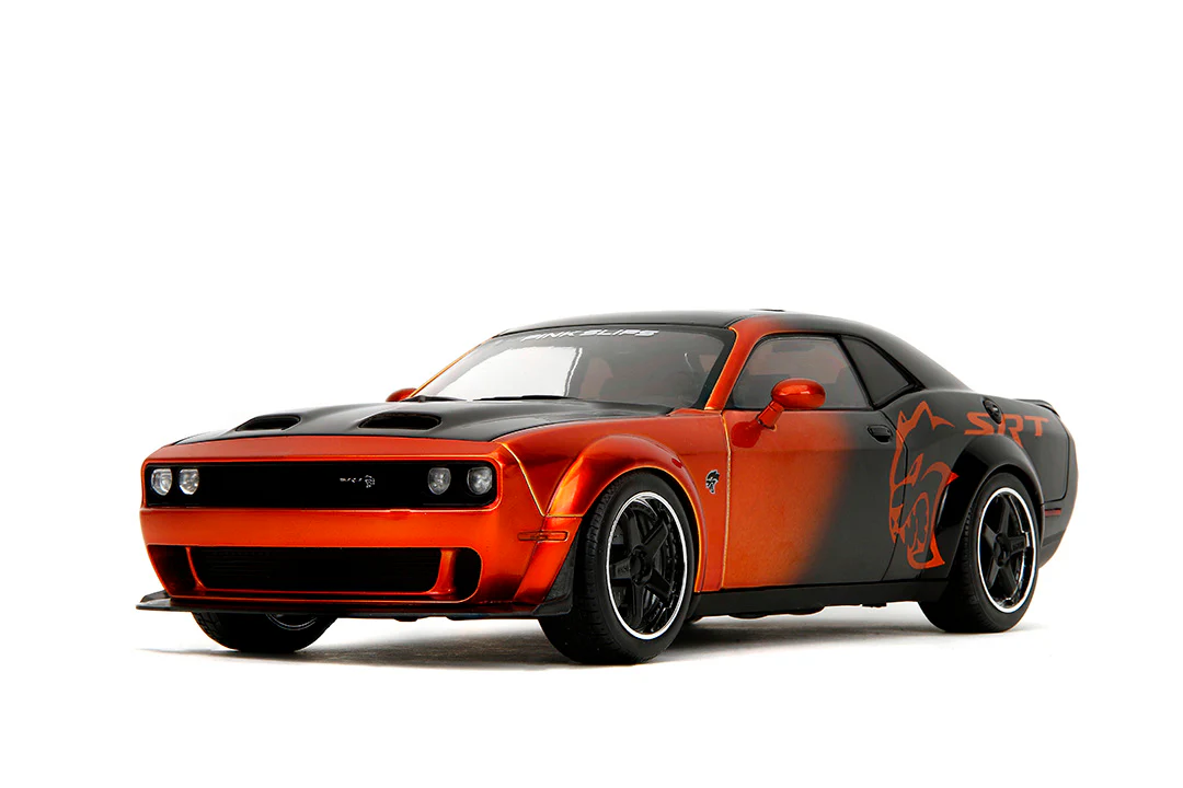 Pink Slips 2015 Dodge Challenger SRT Hellcat, 1:18 Scale Vehicle (Wave 1) - Image 6