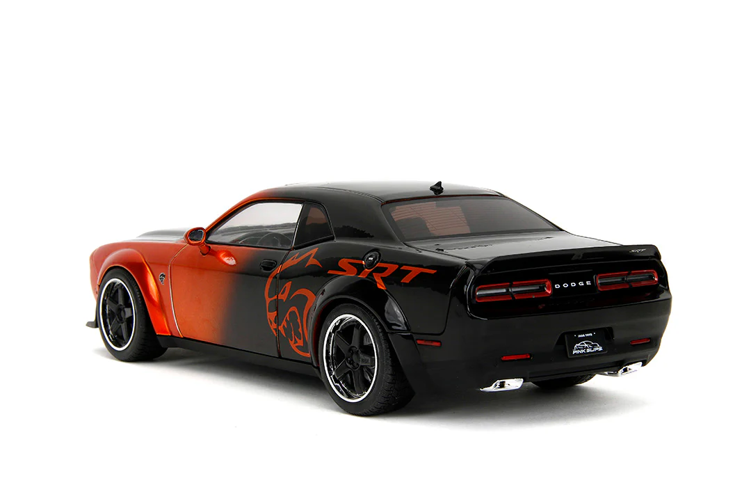 Pink Slips 2015 Dodge Challenger SRT Hellcat, 1:18 Scale Vehicle (Wave 1) - Image 8