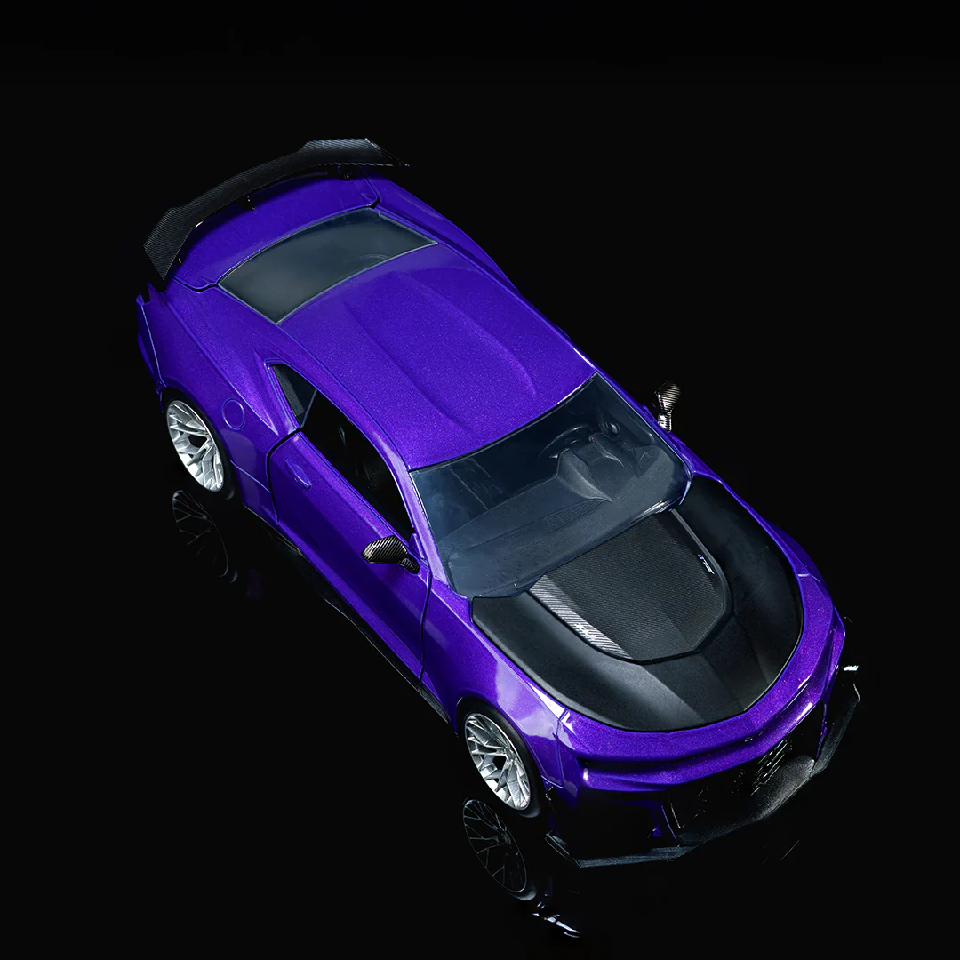 Pink Slips Autumn Spooner's Chevrolet Camaro ZL1, 1:24 Scale Vehicle (Wave 18) - Image 18