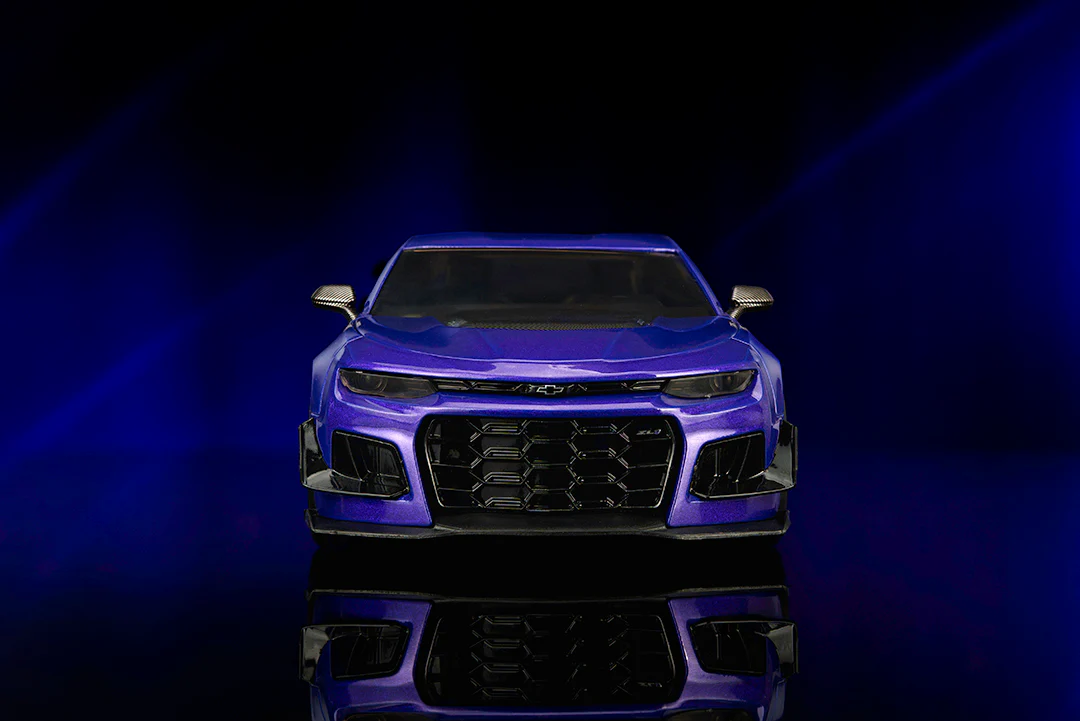 Pink Slips Autumn Spooner's Chevrolet Camaro ZL1 (Version 1), 1:24 Scale Vehicle (Wave 22) - Image 18