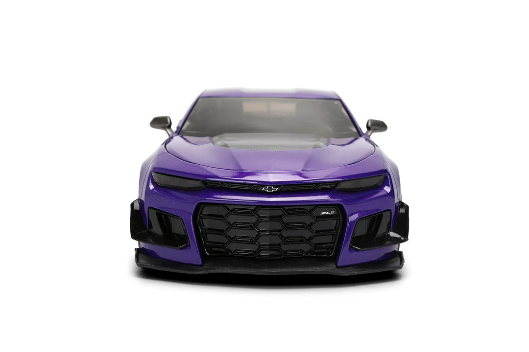 Pink Slips Autumn Spooner's Chevrolet Camaro ZL1 (Version 1), 1:24 Scale Vehicle (Wave 22) - Image 4
