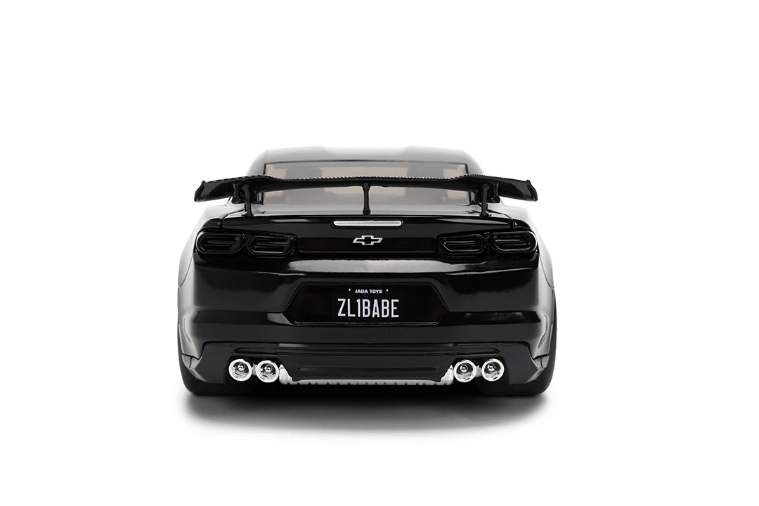 Pink Slips Autumn Spooner's Chevrolet Camaro ZL1 (Version 1), 1:24 Scale Vehicle (Wave 22) - Image 9