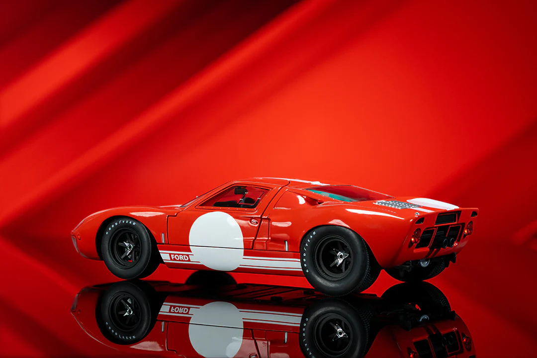 Pink Slips Ford GT-40 Mk 1, 1:18 Scale Vehicle (Wave 3) - Image 13