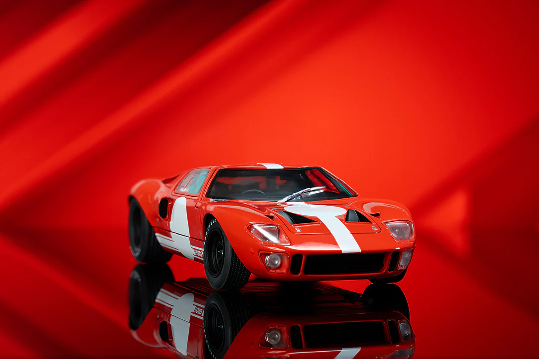 Pink Slips Ford GT-40 Mk 1, 1:18 Scale Vehicle (Wave 3) - Image 17