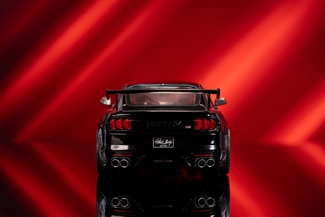 Pink Slips Ford Shelby GT-500 Code Red, 1:18 Scale Vehicle (Wave 4) - Image 14