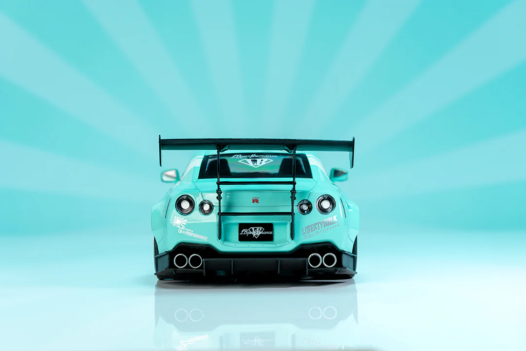 Pink Slips Nissan GT-R (R35) Liberty Walk, 1:18 Scale Vehicle (Wave 3) - Image 14