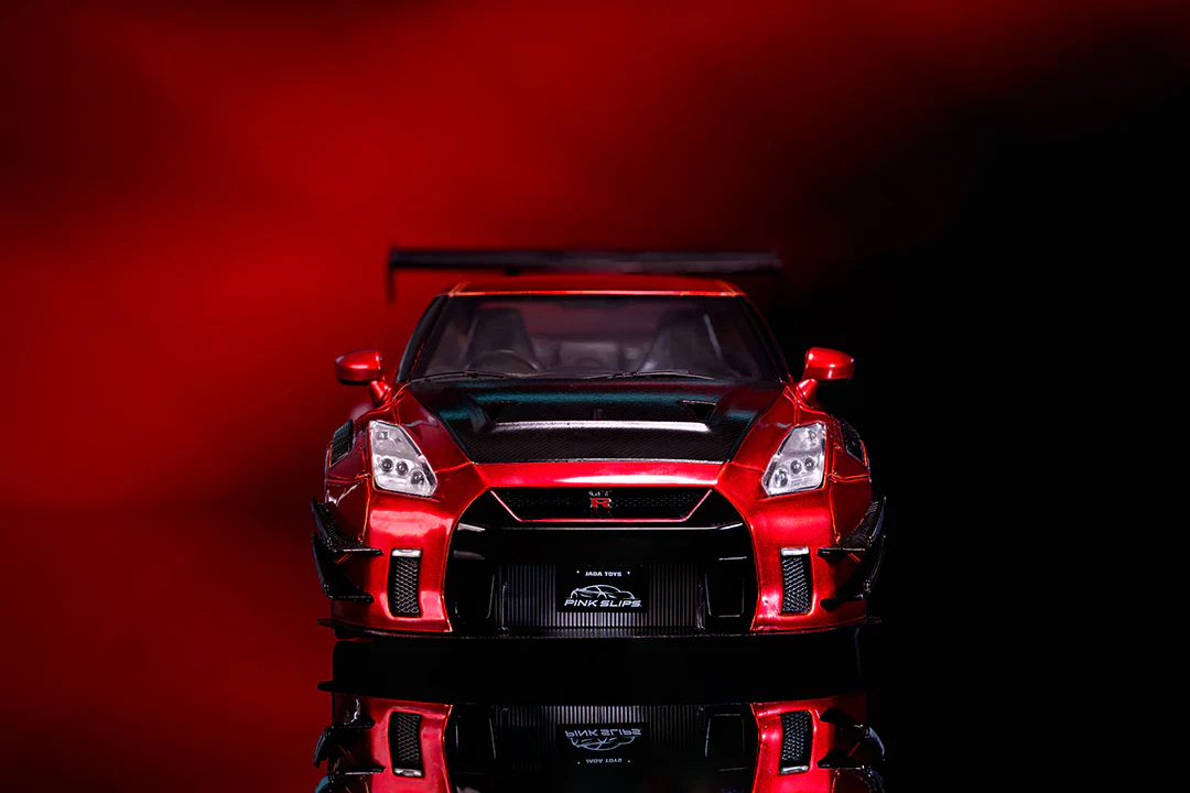 Pink Slips Nissan GT-R (R35) Liberty Walk, 1:18 Scale Vehicle (Wave 5) - Image 17