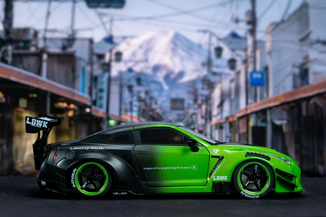 Pink Slips Nissan GT-R (R35) Liberty Walk, 1:18 Scale Vehicle (Wave 1) - Image 13