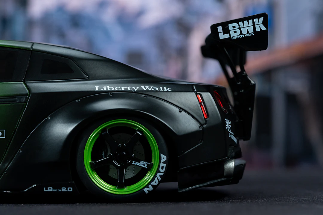 Pink Slips Nissan GT-R (R35) Liberty Walk, 1:18 Scale Vehicle (Wave 1) - Image 17