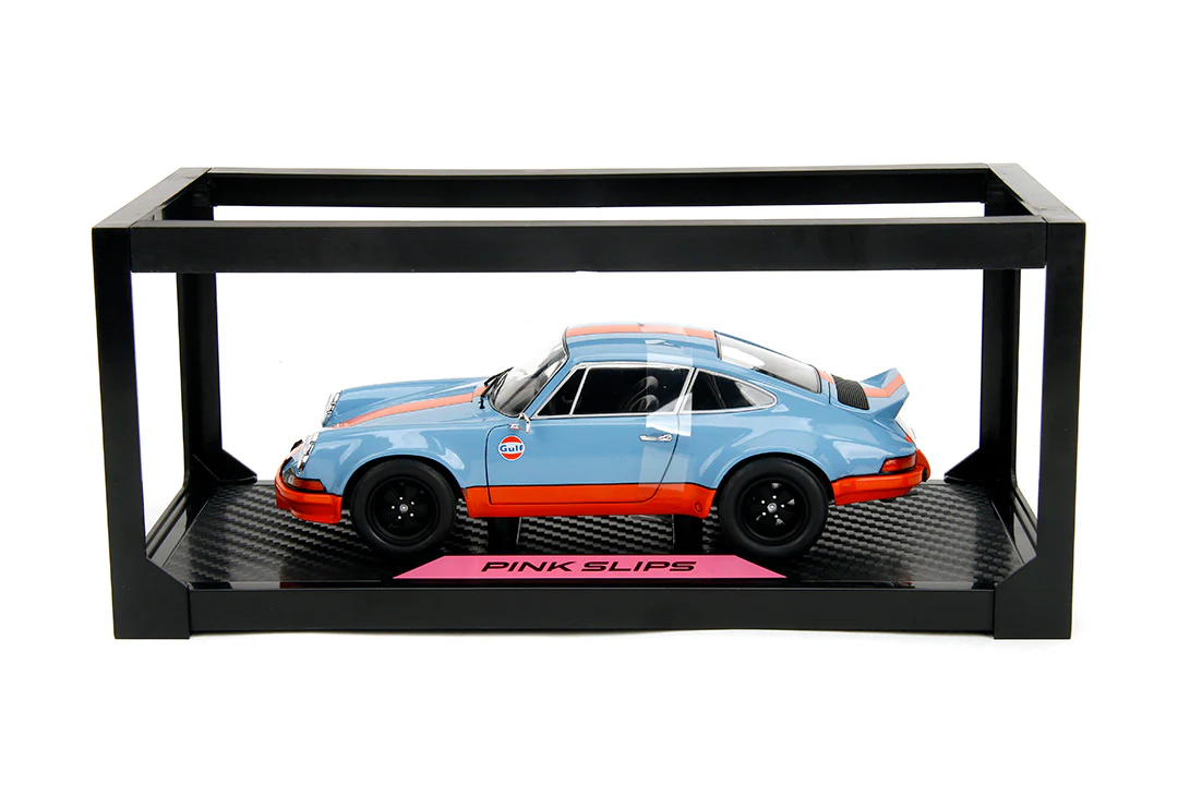 Pink Slips Porsche 911 RSR Gulf 1, 1:18 Scale Vehicle (Wave 4) - Image 3
