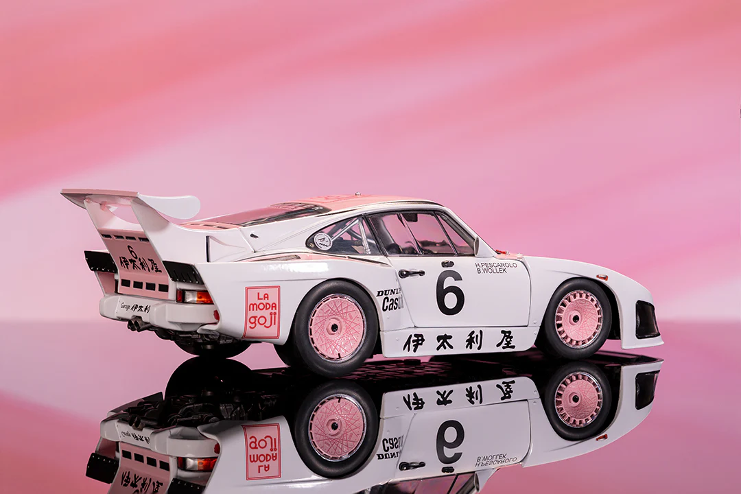 Pink Slips Porsche 935 K3 1000KM Suzuka 1981, 1:18 Scale Vehicle (Wave 4) - Image 15