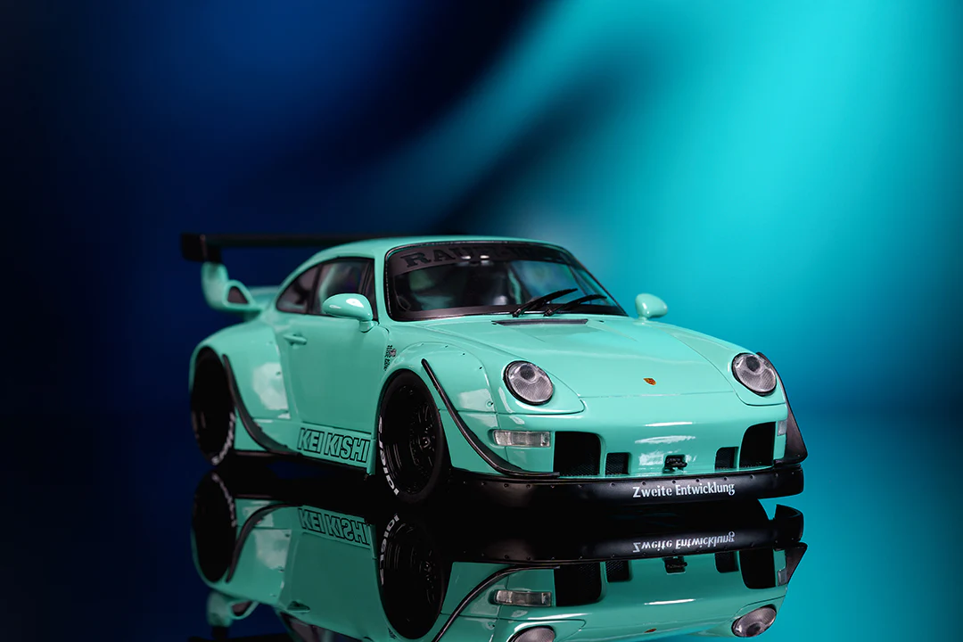 Pink Slips RWB / RAUH-Welt BEGRIFF Kei Kishi, 1:18 Scale Vehicle (Wave 5) - Image 17