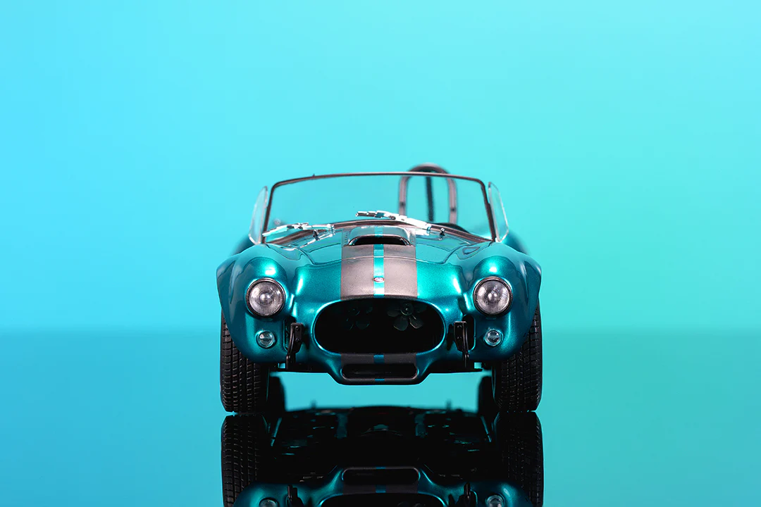 Pink Slips Shelby Cobra 427, 1:18 Scale Vehicle (Wave 6) - Image 18