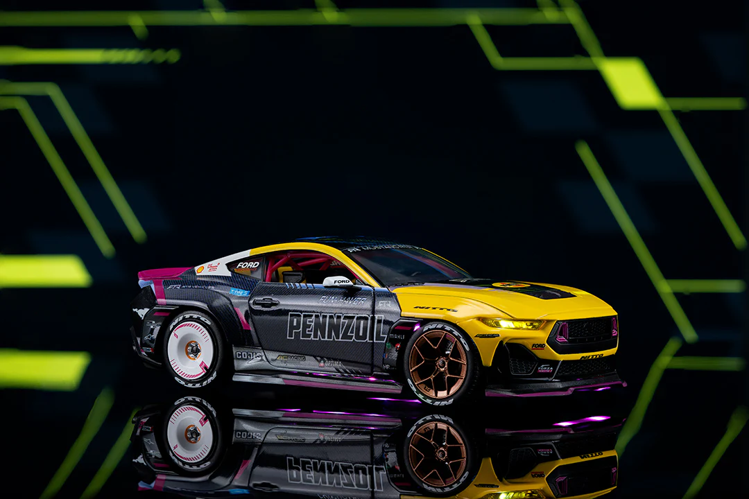 RTR Vehicles Ben Hobson 2024 Ford Mustang RTR, 1:24 Scale Vehicle - Image 15