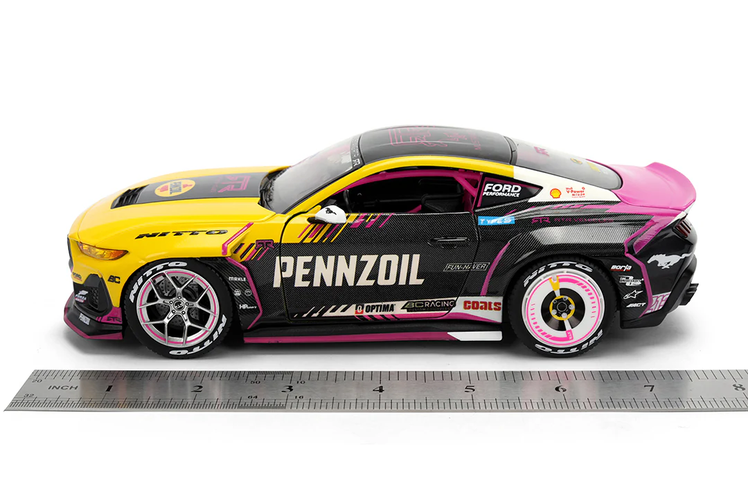 RTR Vehicles Ben Hobson 2025 Ford Mustang RTR 213, 1:24 Scale Vehicle (Wave 2) - Image 12