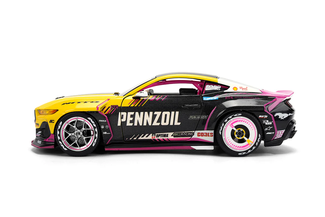 RTR Vehicles Ben Hobson 2025 Ford Mustang RTR 213, 1:24 Scale Vehicle (Wave 2) - Image 6