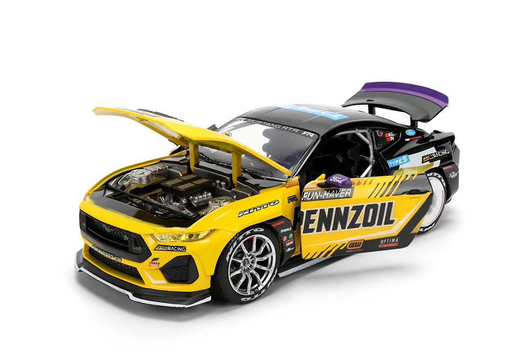 RTR Vehicles Chelsea Denofa 2023 Ford Mustang Championship, 1:24 Scale Vehicle (Wave 2) - Image 10