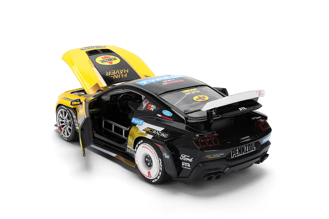 RTR Vehicles Chelsea Denofa 2023 Ford Mustang Championship, 1:24 Scale Vehicle (Wave 2) - Image 11