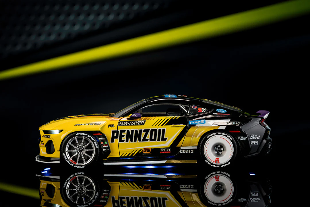 RTR Vehicles Chelsea Denofa 2023 Ford Mustang Championship, 1:24 Scale Vehicle (Wave 2) - Image 14