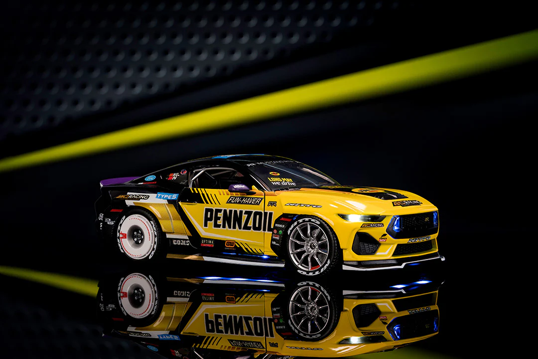 RTR Vehicles Chelsea Denofa 2023 Ford Mustang Championship, 1:24 Scale Vehicle (Wave 2) - Image 17