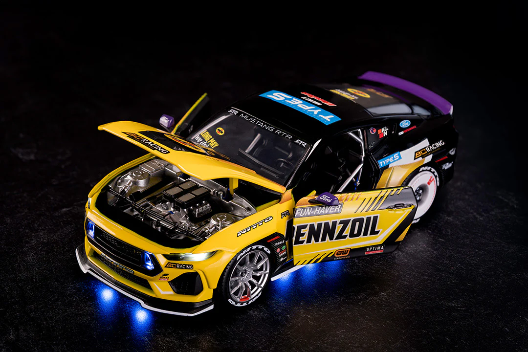 RTR Vehicles Chelsea Denofa 2023 Ford Mustang Championship, 1:24 Scale Vehicle (Wave 2) - Image 20