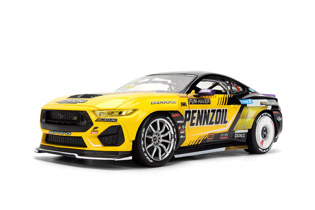 RTR Vehicles Chelsea Denofa 2023 Ford Mustang Championship, 1:24 Scale Vehicle (Wave 2) - Image 5