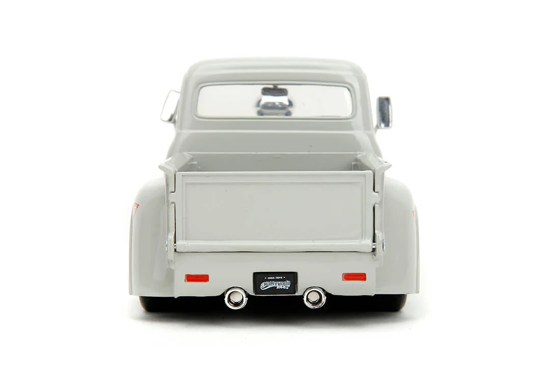 Street Fighter, Guile & 1956 Ford F-100, 1:24 Scale Vehicle & 2.75" Figure - Image 8