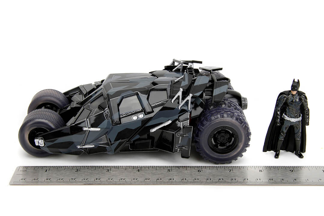 The Dark Knight Trilogy Tumbler Batmobile & Batman, 1:24 Scale Vehicle & 2.75" Figure (Exclusive) - Image 11