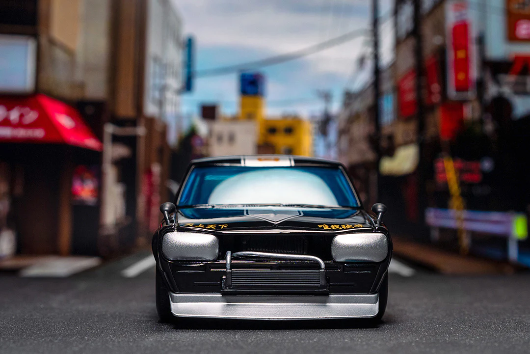 Tokyo Revengers, Mikey & 1971 Nissan Skyline GT-R, 1:24 Scale Vehicle & 2.75" Figure - Image 15