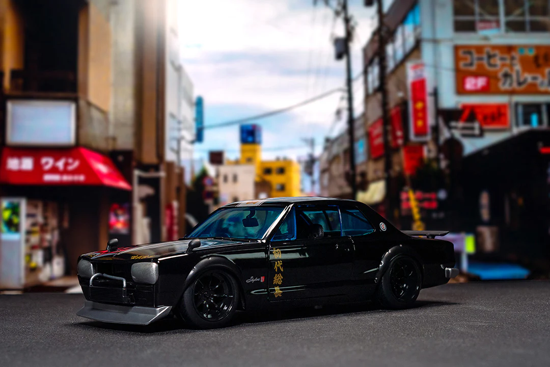 Tokyo Revengers, Mikey & 1971 Nissan Skyline GT-R, 1:24 Scale Vehicle & 2.75" Figure - Image 16