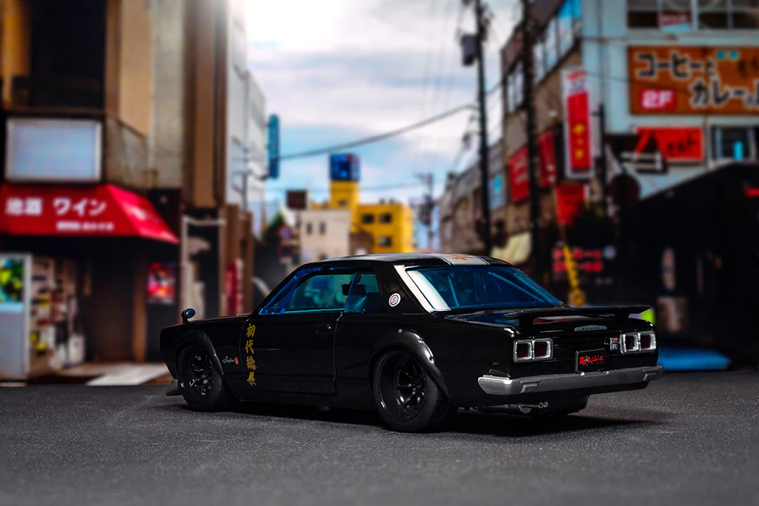 Tokyo Revengers, Mikey & 1971 Nissan Skyline GT-R, 1:24 Scale Vehicle & 2.75" Figure - Image 18
