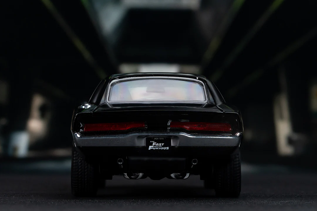 TrueSpec Fast & Furious Dom's 1970 Dodge Charger R/T, 1:24 Scale Vehicle - Image 15