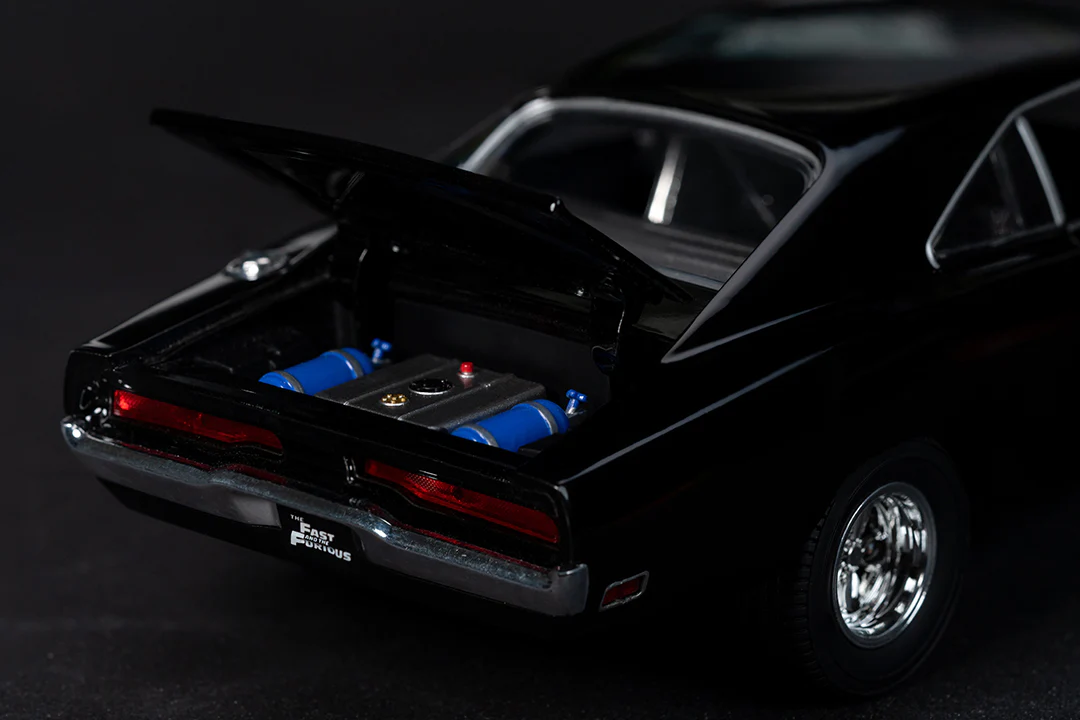 TrueSpec Fast & Furious Dom's 1970 Dodge Charger R/T, 1:24 Scale Vehicle - Image 20