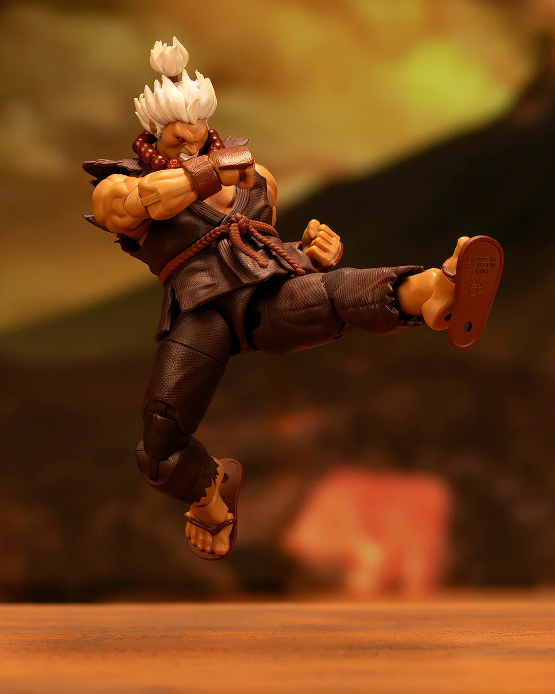Ultra Street Fighter II Akuma 1/12 Scale Action Figure Deluxe Player 2 Exclusive [ORDERS START 7/23/2026] - Image 9